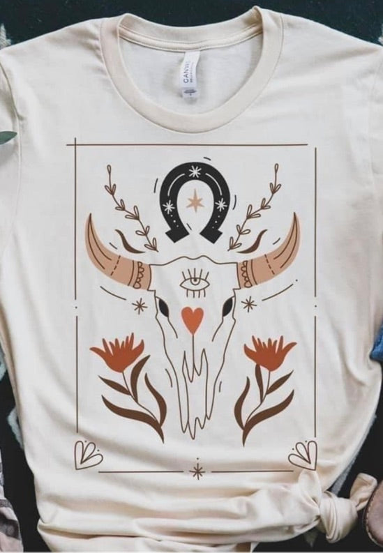 Urban Horseshoe Cream Tee