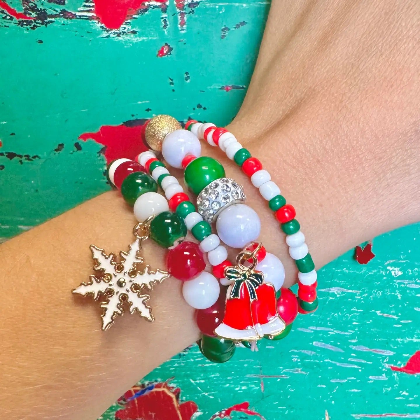 Christmas Fun 4-Piece Stretch Bracelet Set