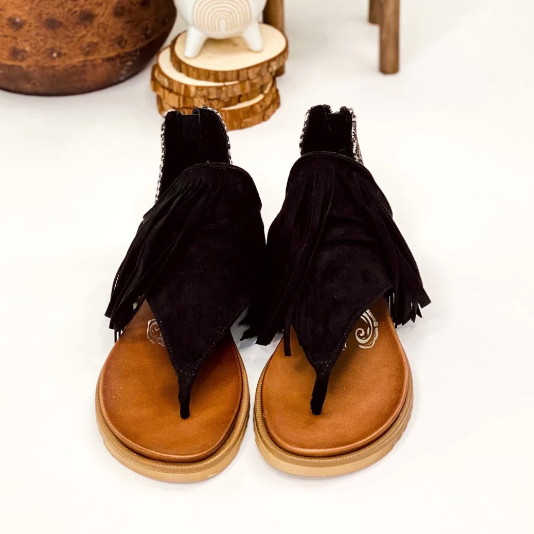 Very G Ritual Sandal - Black