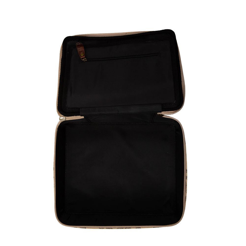 Countryside Trip Hair-On-Hide Cosmetic Case