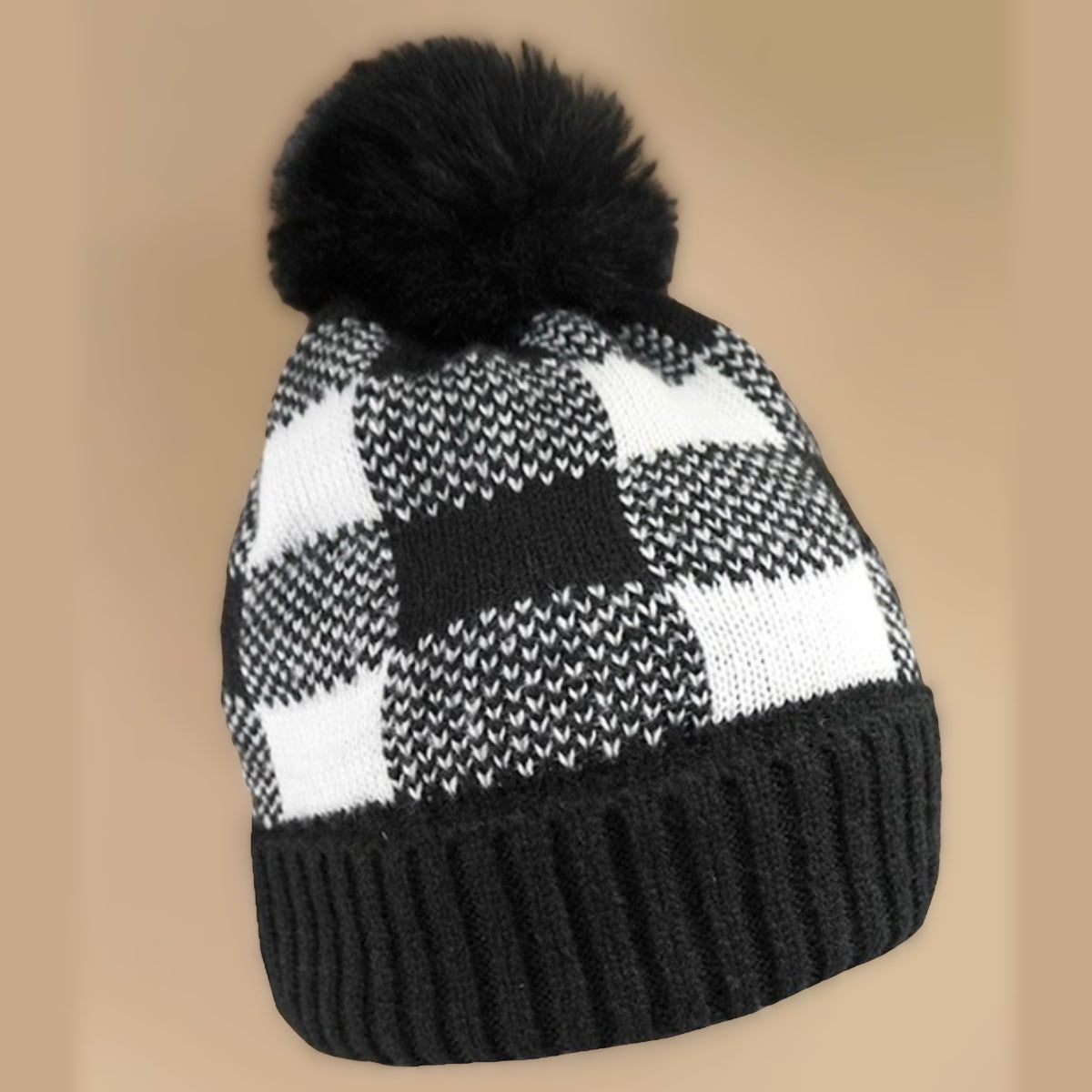 Queen Me Checkered Beanie - Black/White