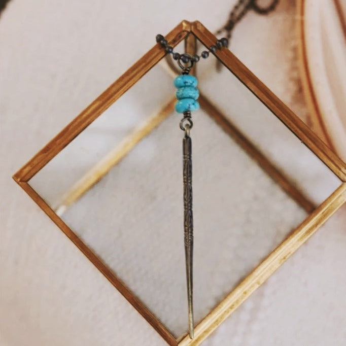 To A Point Turquoise and Gold Spear Necklace